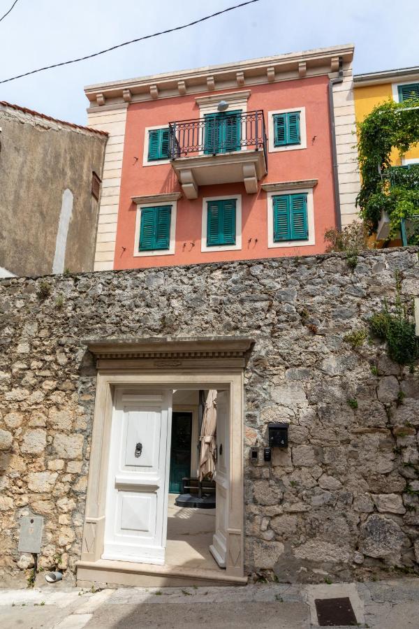 Apartment Coastal Villa Makarska Esterno foto