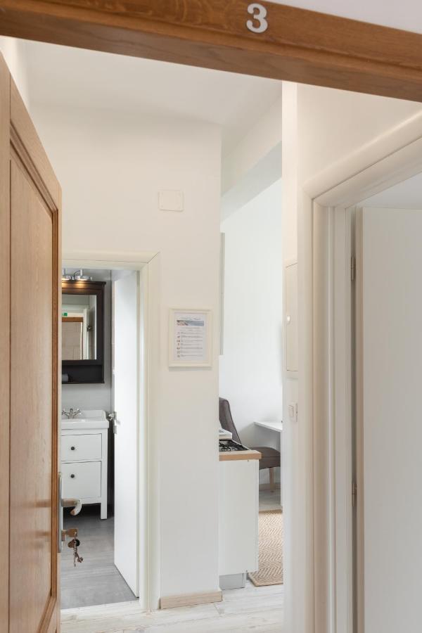 Apartment Coastal Villa Makarska Esterno foto
