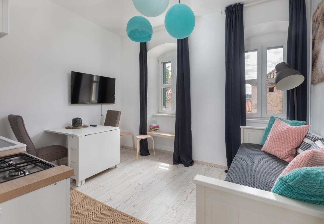 Apartment Coastal Villa Makarska Esterno foto