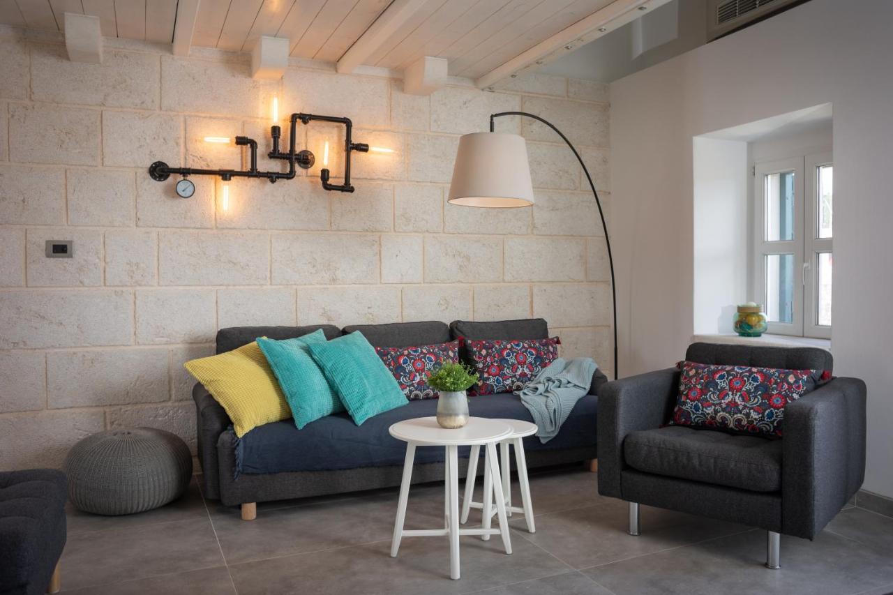 Apartment Coastal Villa Makarska Esterno foto